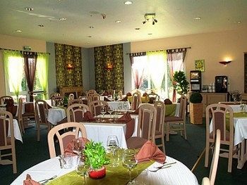 نانسي Hotel Restaurant Des Portes De Meuse المظهر الخارجي الصورة